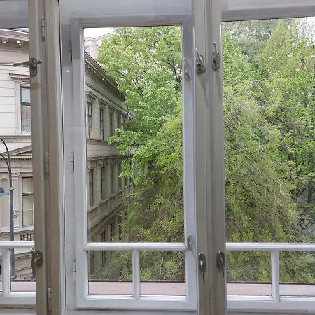 Sunny At The Castle Διαμέρισμα *