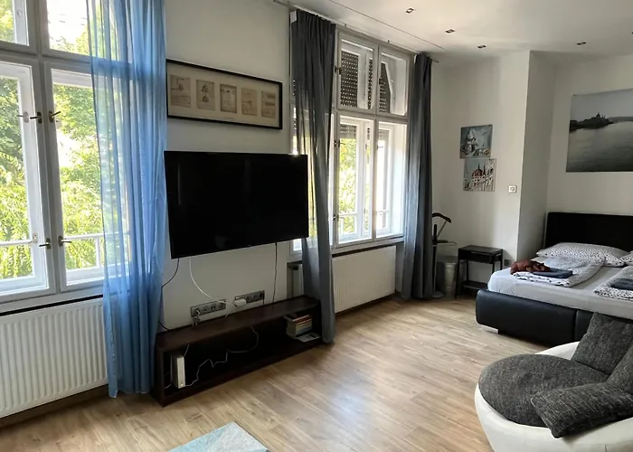 Sunny At The Castle Apartament Budapesta