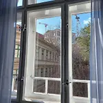 Sunny At The Castle 아파트